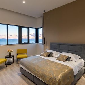 Seascape Luxury Rooms